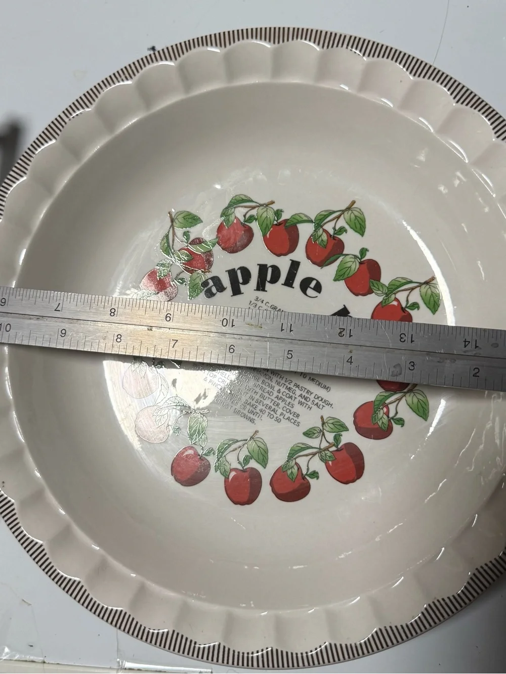 Vintage Royal Red Apple Pie Plate Recipe Plate 11” Ceramic Farmhouse Cottagecore